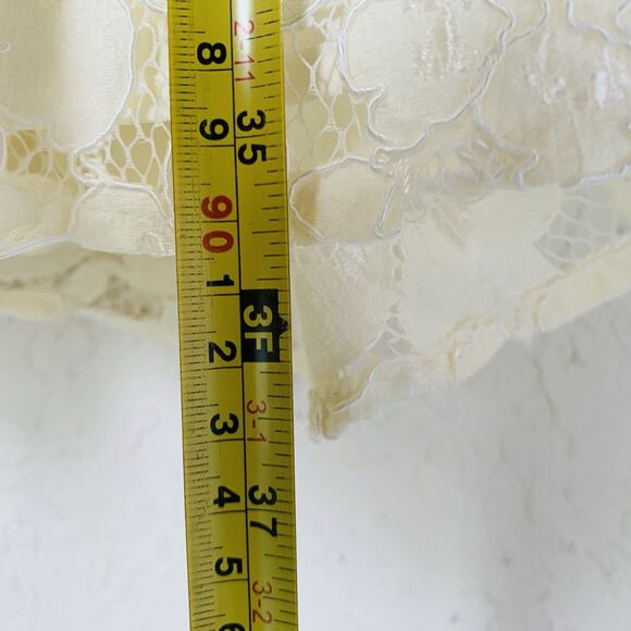 NWT WAYF Dress Plaza Mini Cutout Women M Ivory Lace Overlay Puff Bridal Wedding - Picture 10 of 12